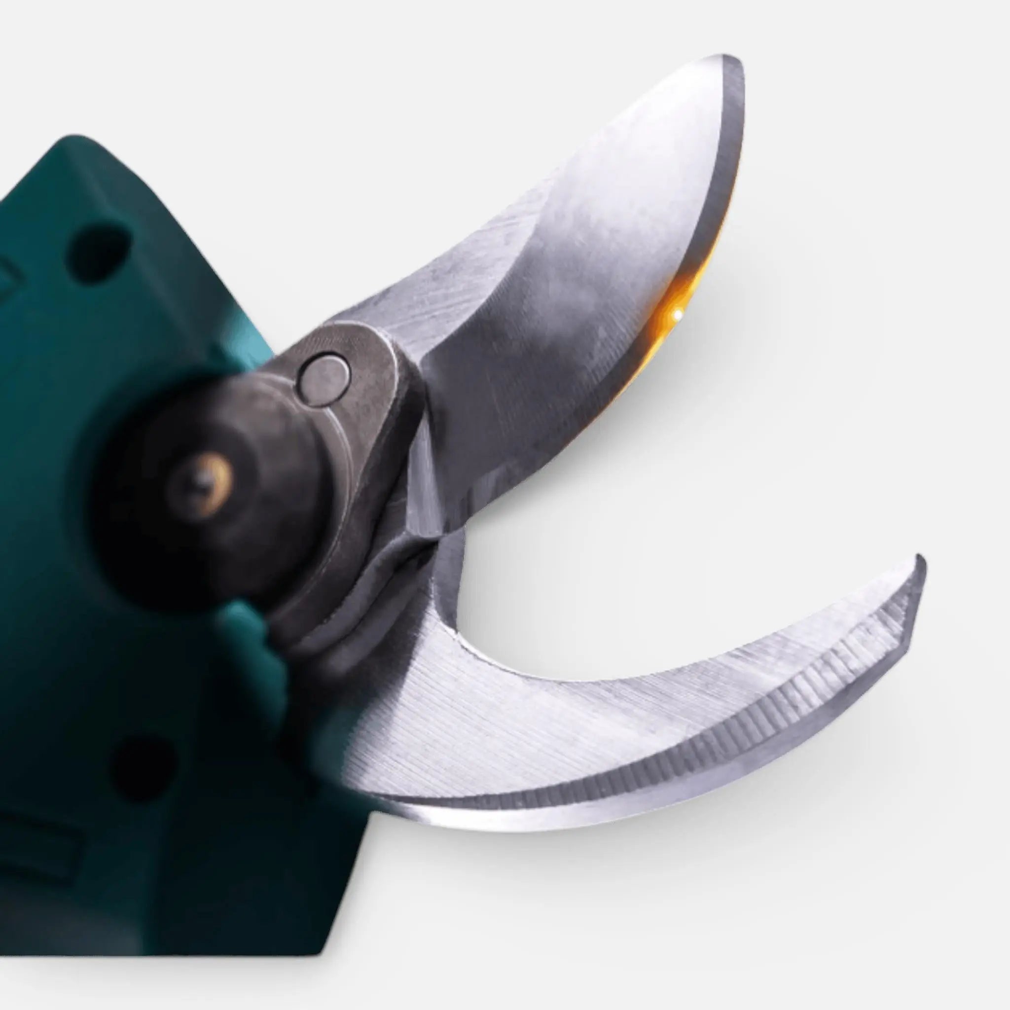 Foarfeca electrica pentru gradinarit, 500W, 2 acumulatori 48V 8Ah, lama SK5, taiere 30mm